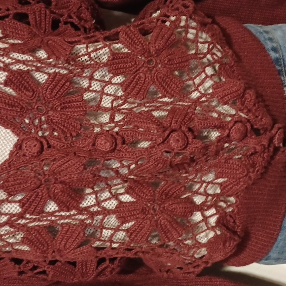 OBR crochet front ramie sweater - Picture 5 of 12
